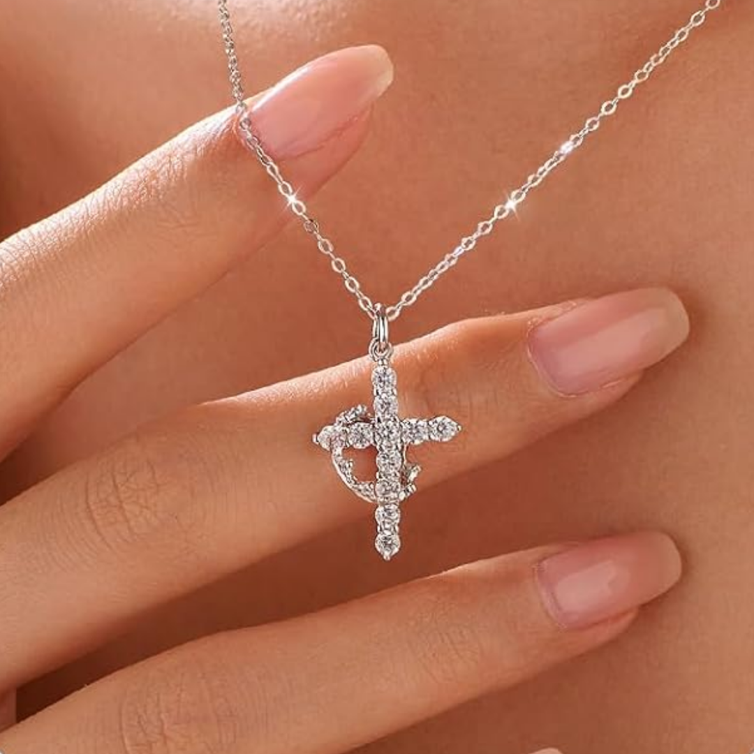 Collar de cruz con corona giratoria